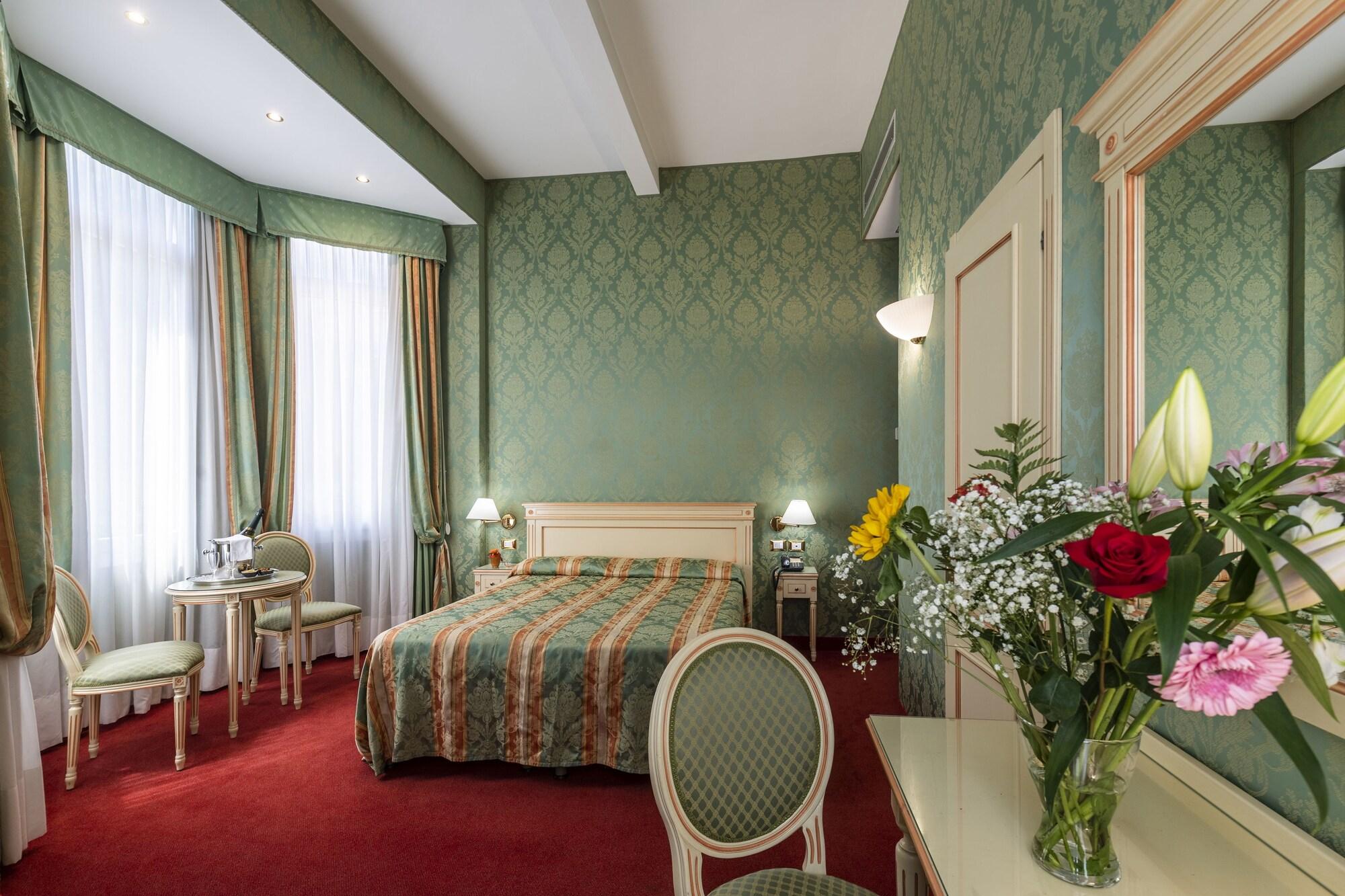 Hotel Villa Delle Palme Венеция-Лидо Экстерьер фото