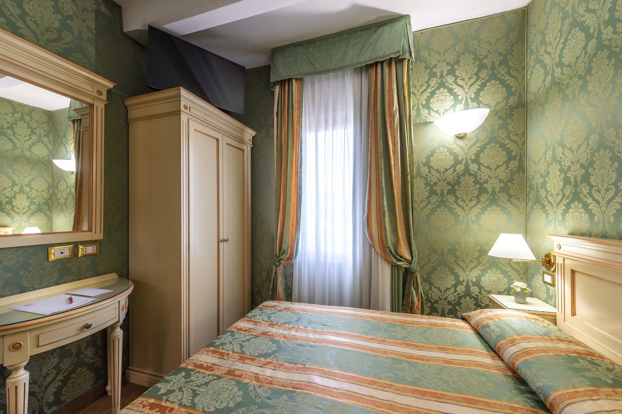 Hotel Villa Delle Palme Венеция-Лидо Экстерьер фото
