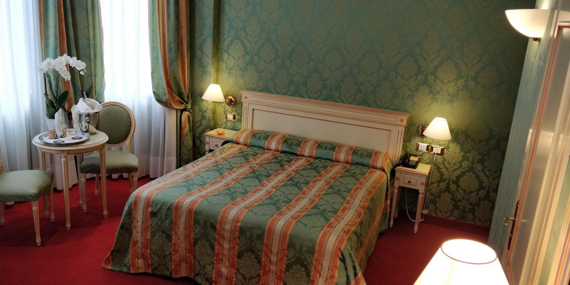 Hotel Villa Delle Palme Венеция-Лидо Экстерьер фото