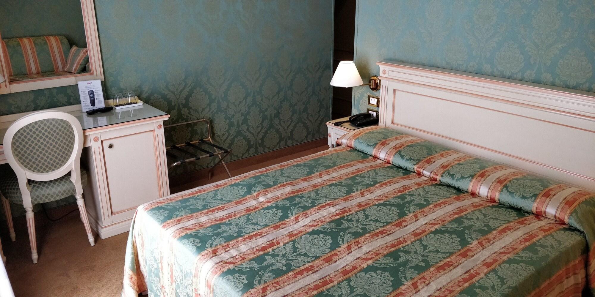 Hotel Villa Delle Palme Венеция-Лидо Экстерьер фото