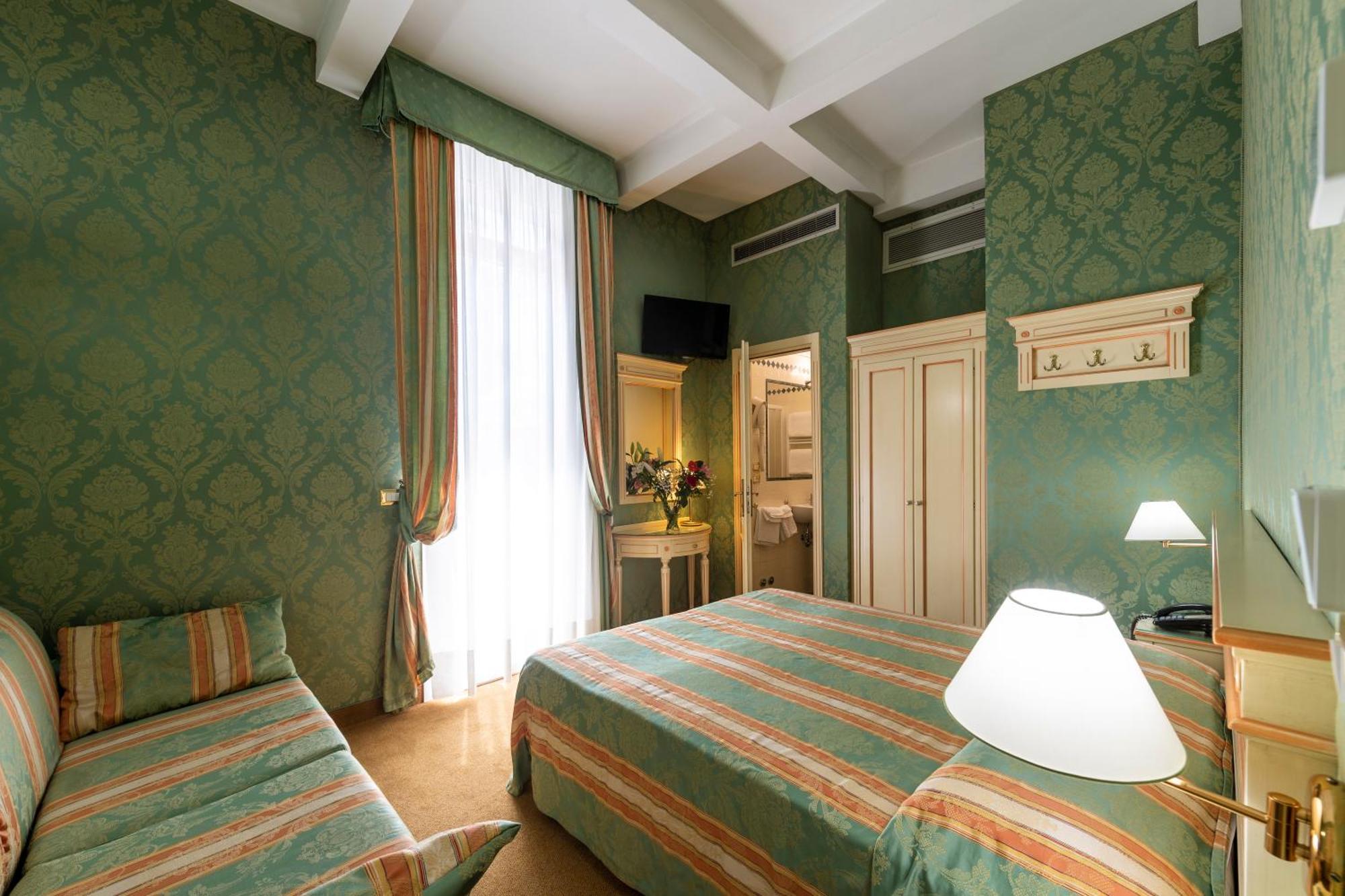Hotel Villa Delle Palme Венеция-Лидо Экстерьер фото